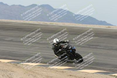 media/Nov-15-2025-Race Pace (Sat) [[8de605a2d8]]/Non Verified Riders (1st 20 Minutes)/Bowl (1015am)/